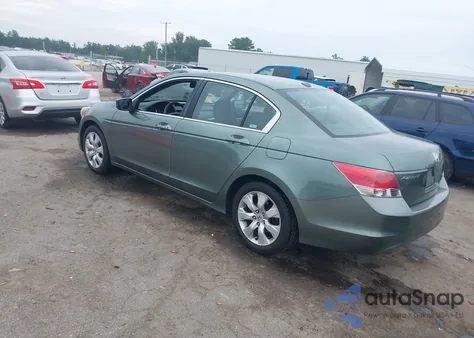 2008 Honda Accord 2.4 Ex-L z USA, uszkodzony, nr VIN 1HGCP26858A019992